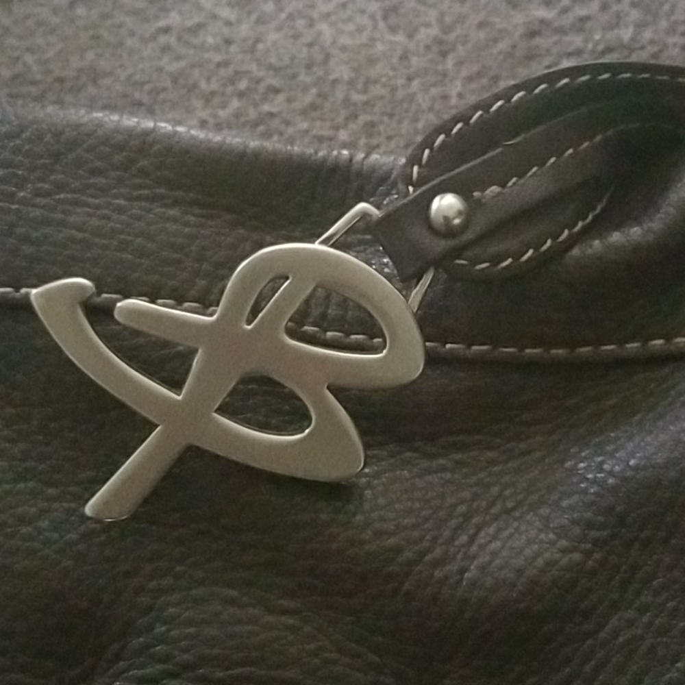 Leather crossbody bag - Picture 3 of 5
